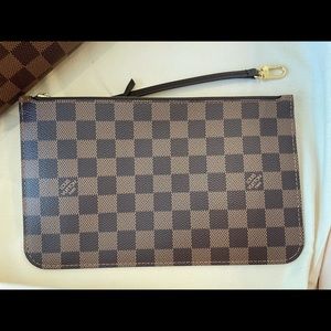Louis Vuitton Neverfull Pochette Damier Ebene MM